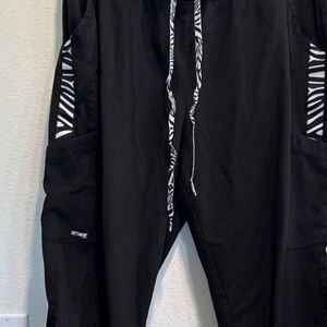 Grey’s Anatomy Barco Stretch LT Black Zebra Scrub Pants Zebra Accents